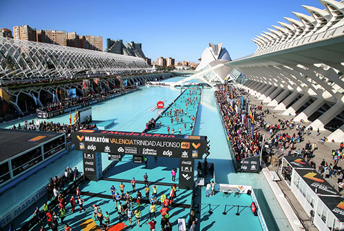 1, 2, 3, ¡splash! Sumérjete en las piscinas más espectaculares de València